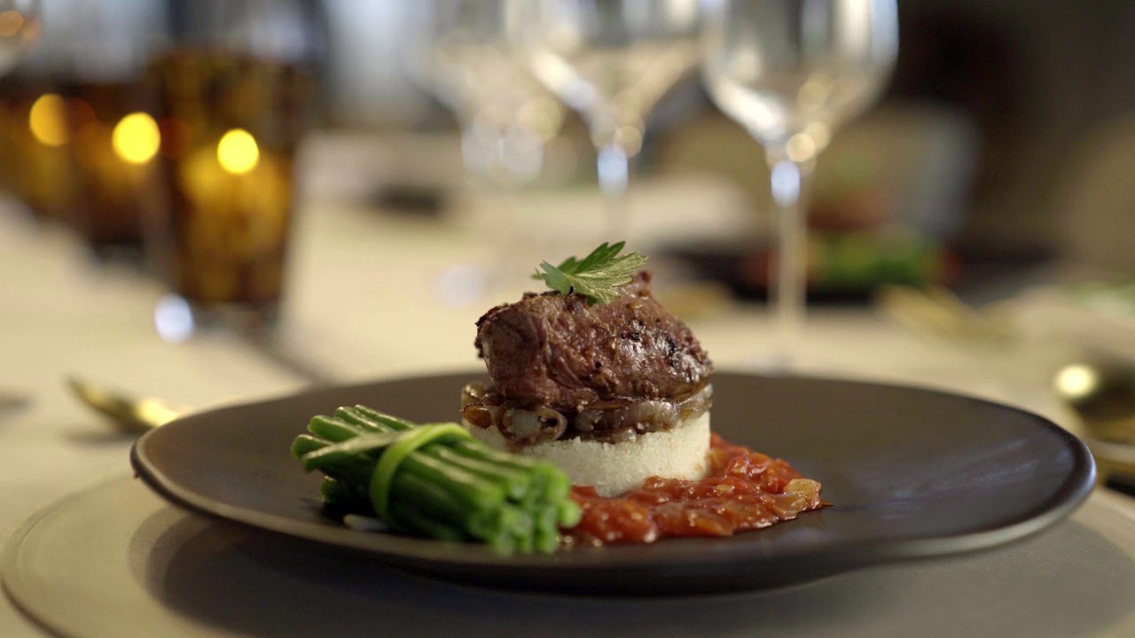 What’s on the Menu at a 5-Star Safari Lodge? | Avula Safaris 1 Video Thumbnail: Green Kalahari Lodge 2019 Avula Safaris